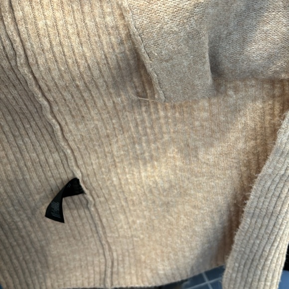 H&M Long Sweater, Color Light Brown , Size M, - Picture 4 of 5